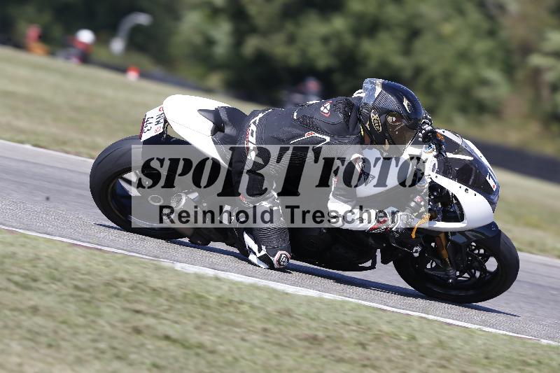 Archiv-2025/49 26.08.2025 Cornu Master School ADR/blau-bleu/1